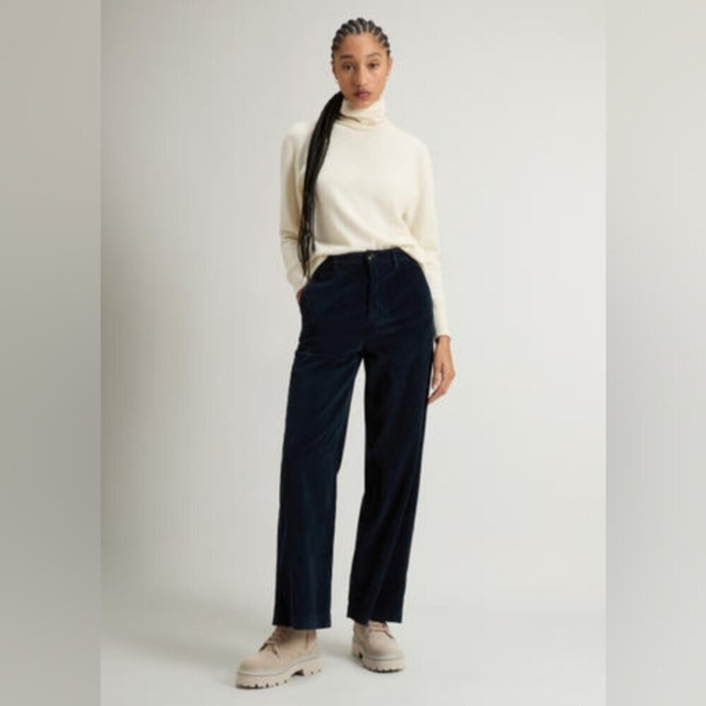 Woolrich Corduroy Black High Rise Straight Leg Mom Jeans 16